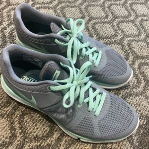 Women’s Nike Sneakers